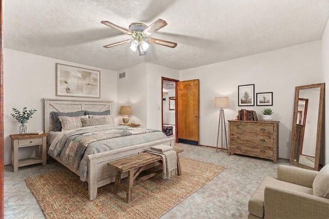 208 W Maddux Street, Branson, MO 65616