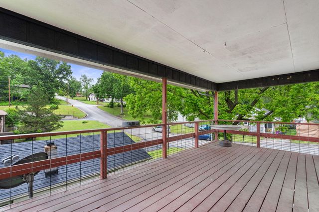 208 W Maddux Street, Branson, MO 65616