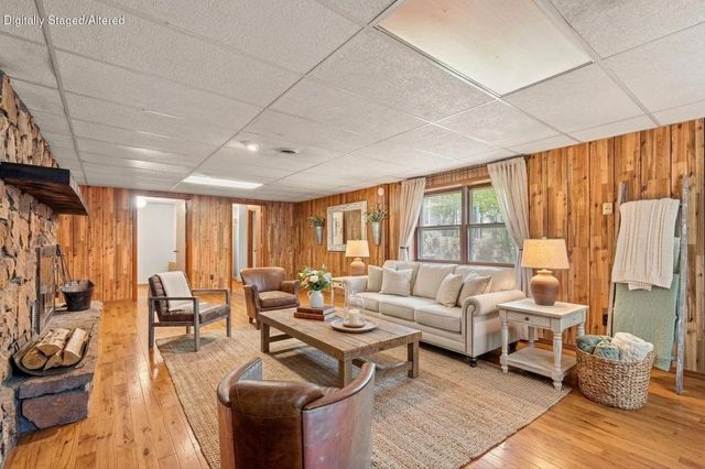 208 W Maddux Street, Branson, MO 65616