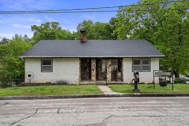 208 W Maddux Street, Branson, MO 65616