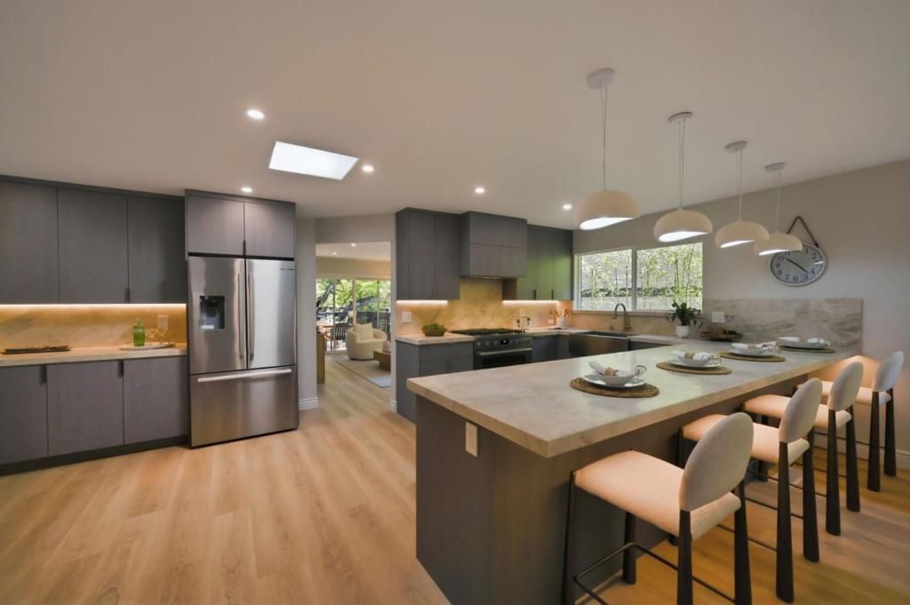 Image 19 of property listing at 2045 Mezes Avenue, Belmont, CA 94002