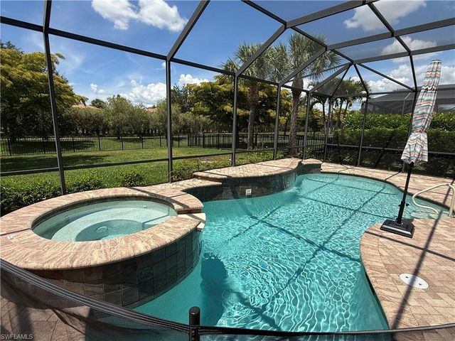 10124 Belcrest BLVD, Fort Myers, FL 33913