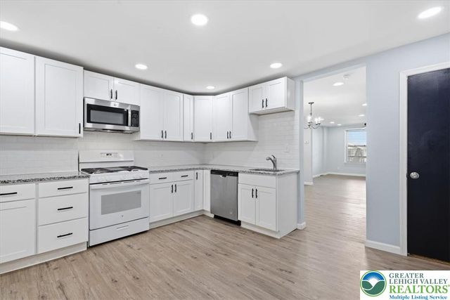 1512 East 7th Street, Bethlehem City, PA 18015