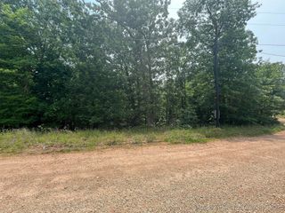 27855 E Ficken Ridge Road, Proctor, OK 74457