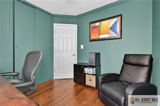 177 Midfield Road, Colonia, NJ 07067
