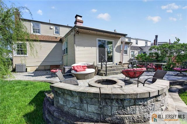 177 Midfield Road, Colonia, NJ 07067