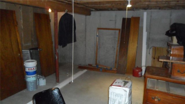 16 Ruzzi Street, Cranston, RI 02920