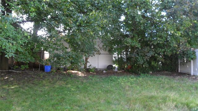 16 Ruzzi Street, Cranston, RI 02920