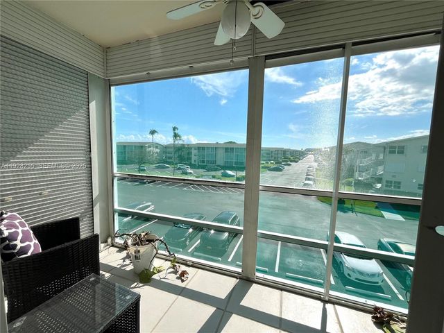 150 Horizons E 310, Boynton Beach, FL 33435