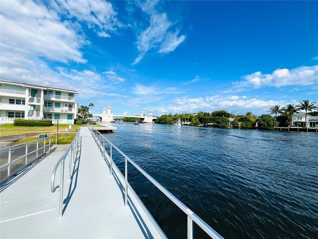 150 Horizons E 310, Boynton Beach, FL 33435