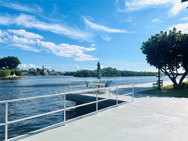 150 Horizons E 310, Boynton Beach, FL 33435