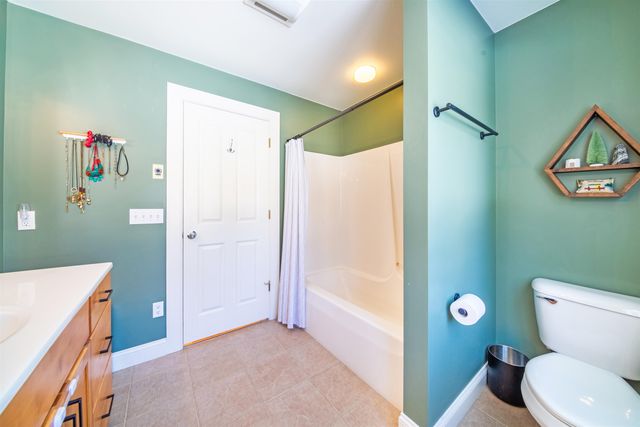 155 Crossroad C1, Waterbury, VT 05676