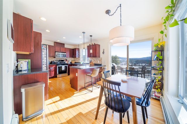 155 Crossroad C1, Waterbury, VT 05676