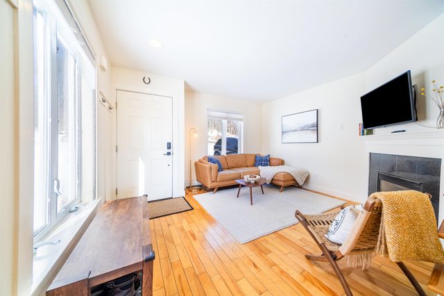 155 Crossroad C1, Waterbury, VT 05676