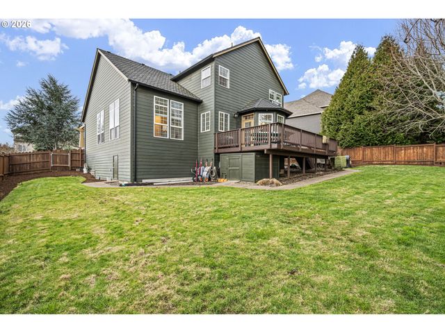1401 RANIER Loop Nw, Salem, OR 97304