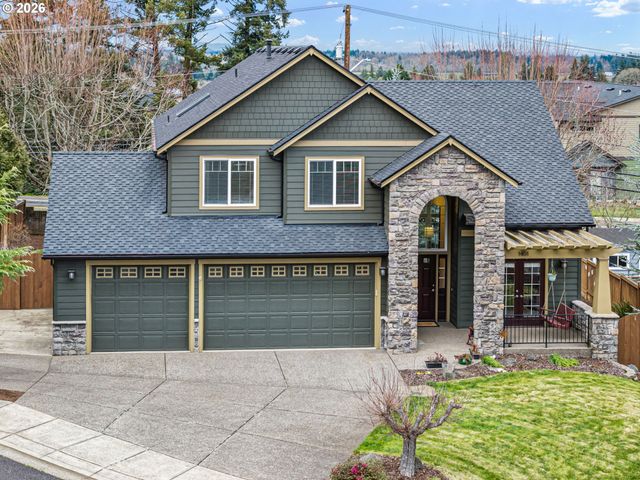 1401 RANIER Loop Nw, Salem, OR 97304