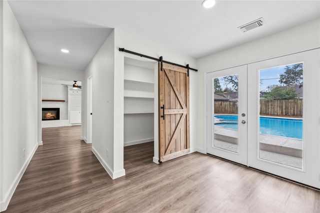 12551 Honeywood Trail, Houston, TX 77077