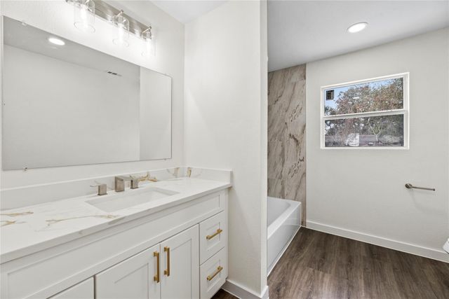 12551 Honeywood Trail, Houston, TX 77077