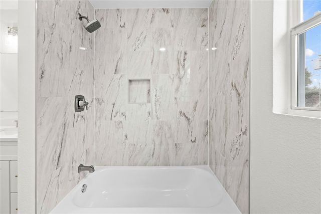 12551 Honeywood Trail, Houston, TX 77077