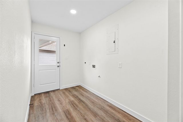 12551 Honeywood Trail, Houston, TX 77077