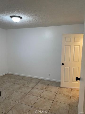 157 W Washburn, San Jacinto, CA 92583