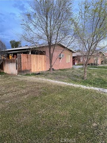 157 W Washburn, San Jacinto, CA 92583