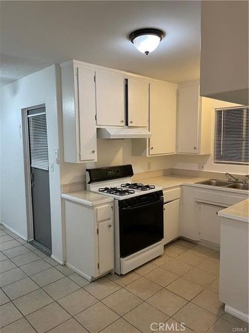 157 W Washburn, San Jacinto, CA 92583