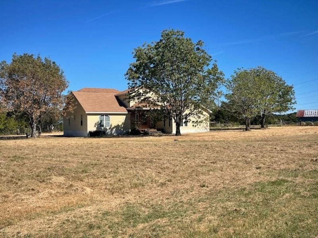 670 VZ County Road 3822, Wills Point, TX 75169