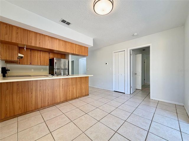 2761 62ND TERRACE N B, St Petersburg, FL 33702