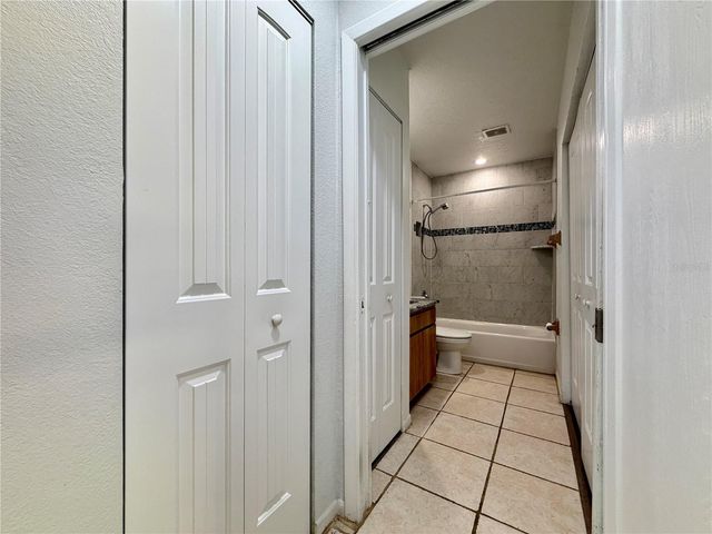 2761 62ND TERRACE N B, St Petersburg, FL 33702