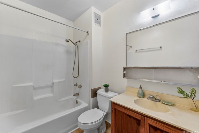 1128 Alohi Way, Honolulu, HI 96814