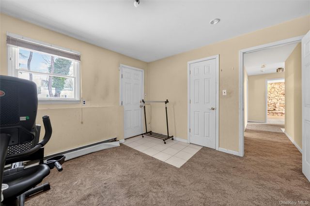 12 Spruce Court, Nanuet, NY 10954