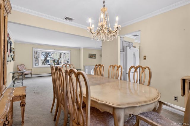 12 Spruce Court, Nanuet, NY 10954
