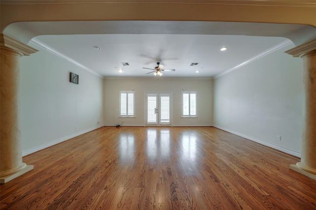 4218 Drake St B, Houston, TX 77005