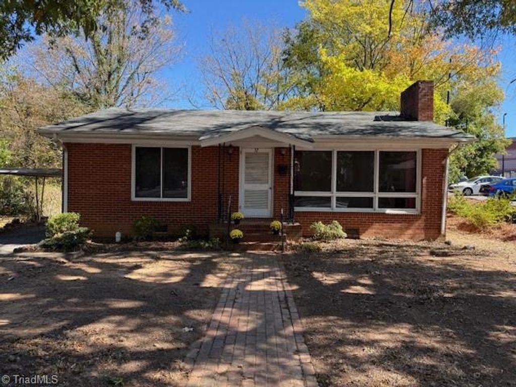 32 Vance Circle, Lexington, NC 27292