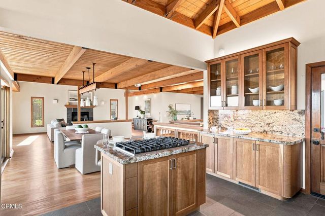 681 Buena Vista Street, Ventura, CA 93001