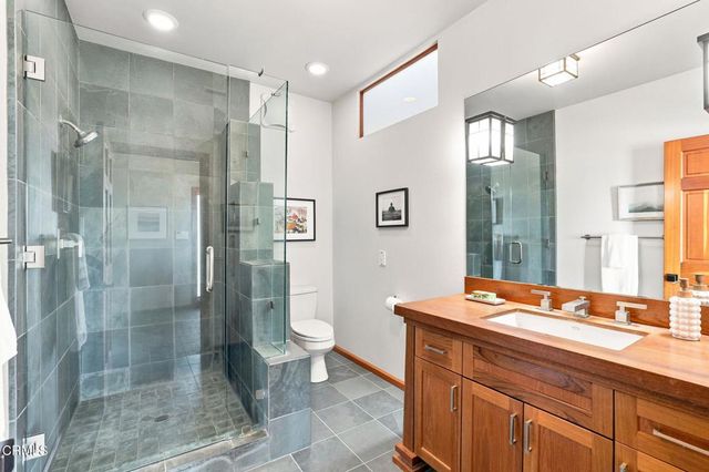681 Buena Vista Street, Ventura, CA 93001