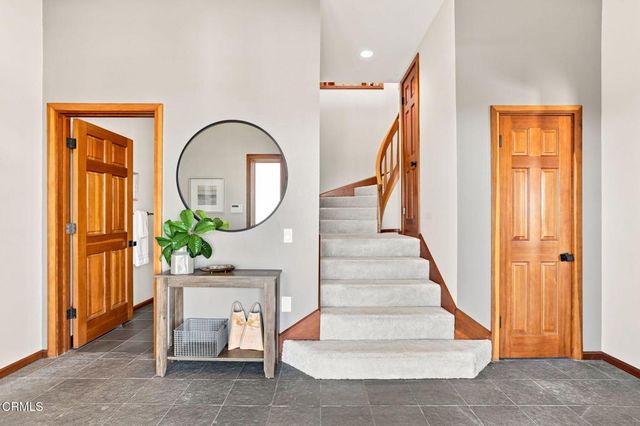 681 Buena Vista Street, Ventura, CA 93001