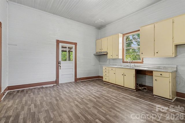 215 Theodore R Carr Avenue, Morven, NC 28119