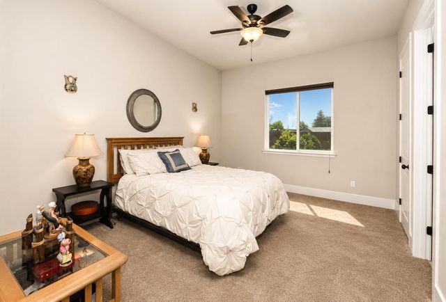 3741 N Mountain Hawk Court, Sanger, CA 93657