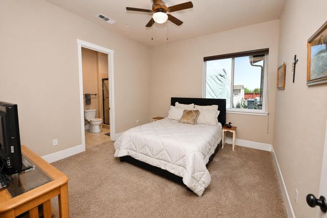 3741 N Mountain Hawk Court, Sanger, CA 93657