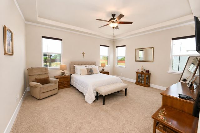 3741 N Mountain Hawk Court, Sanger, CA 93657