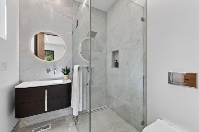 2338 Thompson Court, Mountain View, CA 94043
