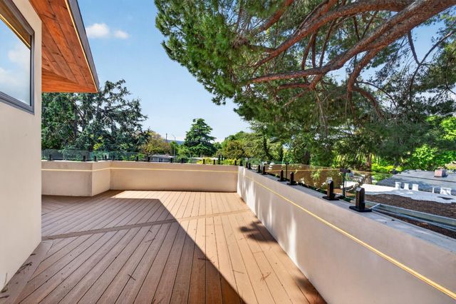 2338 Thompson Court, Mountain View, CA 94043