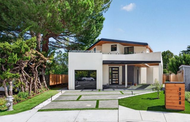 2338 Thompson Court, Mountain View, CA 94043