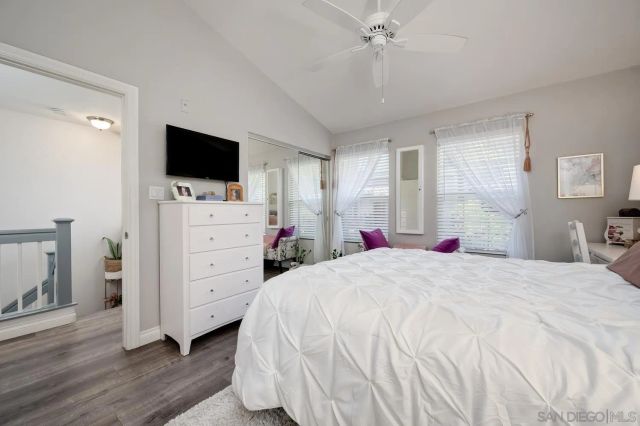 10260 Wateridge Circle 219, San Diego, CA 92121