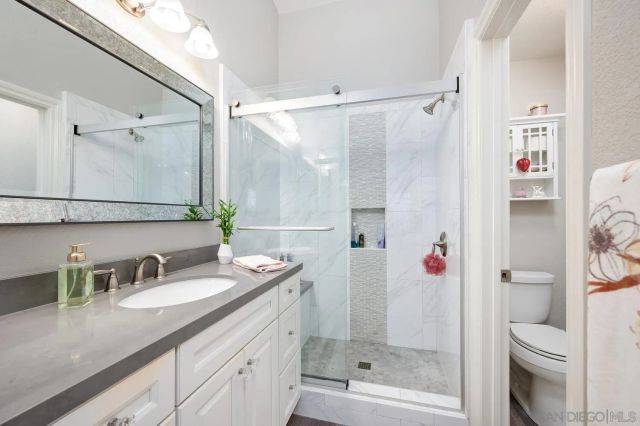 10260 Wateridge Circle 219, San Diego, CA 92121