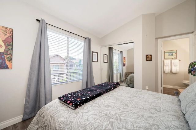 10260 Wateridge Circle 219, San Diego, CA 92121