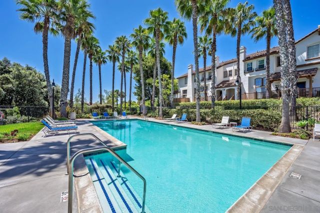 10260 Wateridge Circle 219, San Diego, CA 92121