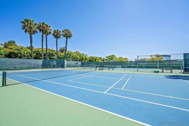 10260 Wateridge Circle 219, San Diego, CA 92121